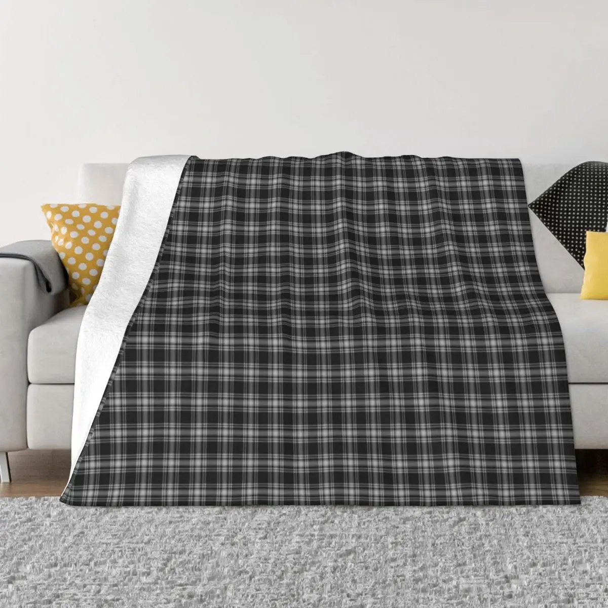 Menzies Black Plaid Tartan Scottish Family Pattern Throw Blanket Beach wednesday Luxury Brand Bed linens Blankets