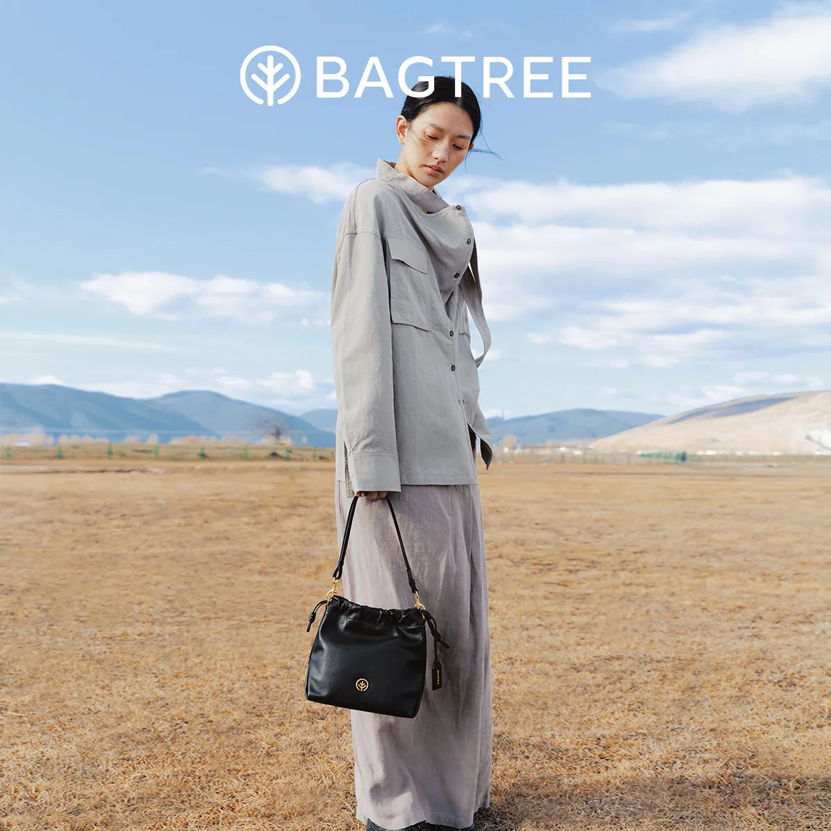 Bagtree 2025 Fashion Cloud Collection Bag Vegetable-Tanned Calfskin Drawstring Small Bucket Bag Commuter Crossbody Shoulder Bag