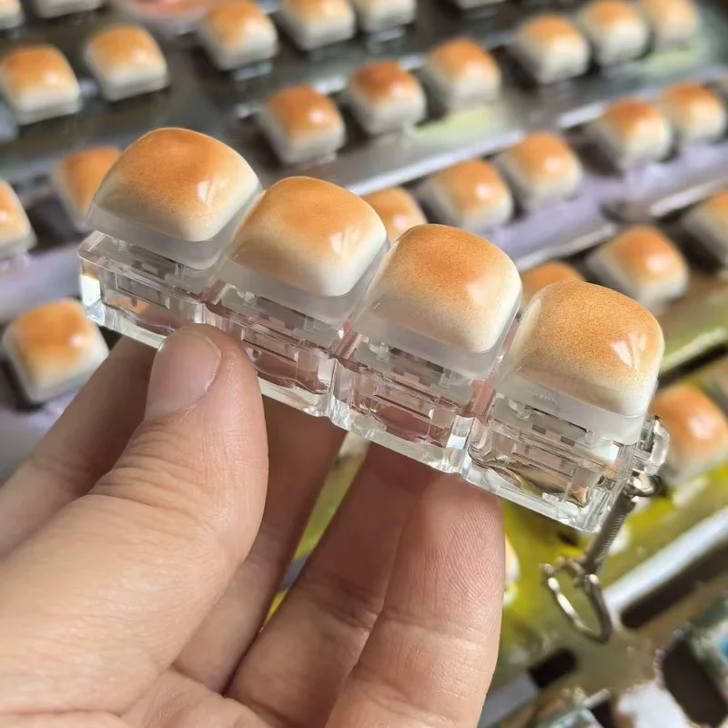 Caramel Bread Design Fidget Keychain Keys Button Keycap Finger Keyboard Cap Relief Stress Steamed Bread Button Keycap Keychain