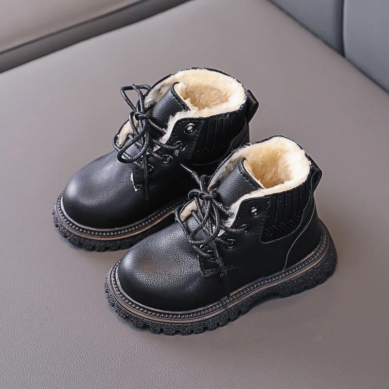 Gemütliches Plüschfutter für Kinder, rutschfest, weicher Boden mit griffigem Material, Winterschuhe für Babys, Kleinkinder, Jungen und Mädchen E08061
