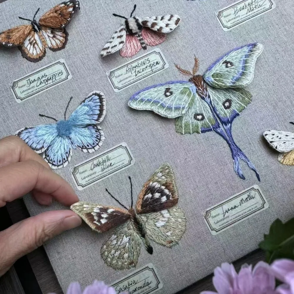 7-teiliges Einzigartiges Dreidimensionales Schmetterlings-Handstickerei-Set, Das Set Enthält 7 Verschieden Geformte Schmetterlinge + Nadeln + Zubehör – Detail 10