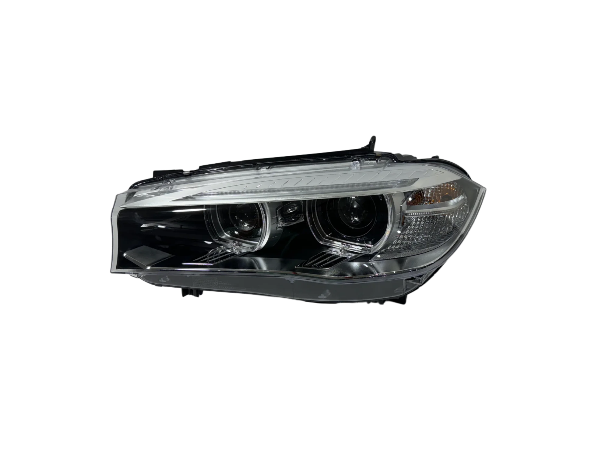 Automotive parts suitable for BMW X5 X6 F15 F16 dual hernia headlights 2014-2016 lighting system BMW X5 F15 hernia headlights