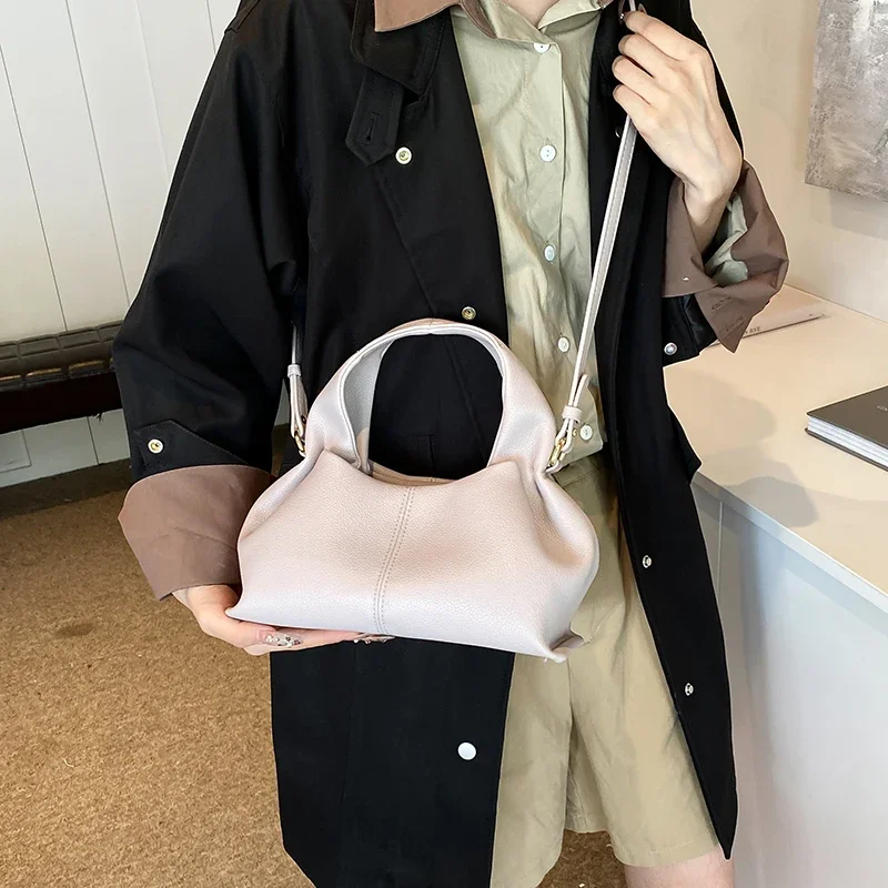 LEFTSIDE Design Retro PU Leather Crossbody Bag for Women 2024 Y2K Retro Trend Fashion Solid Color Underarm Shoulder Bag Handbags