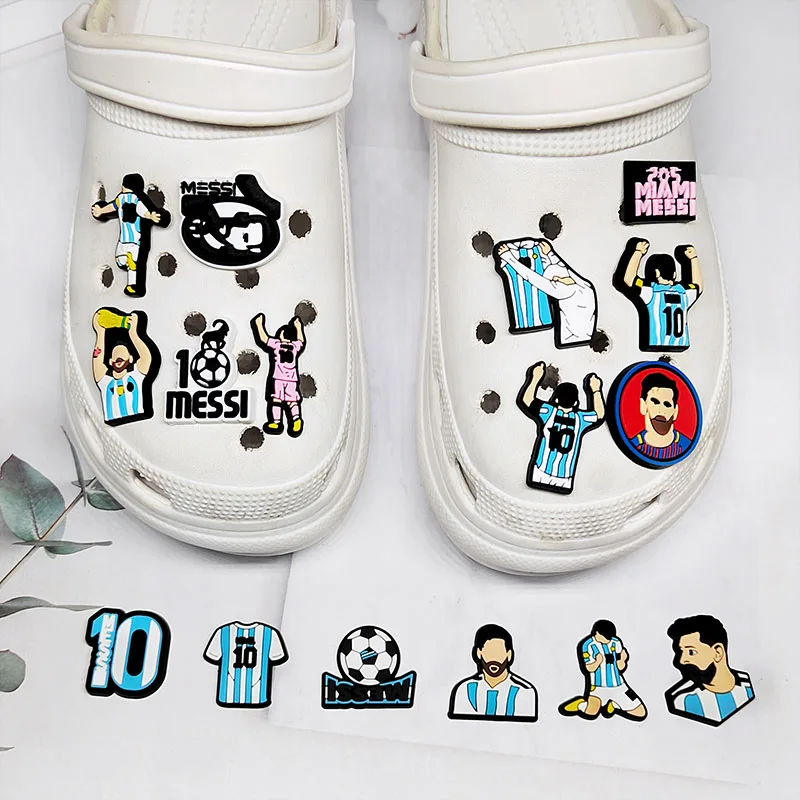 1-16 peças de sapato de desenho animado da série Football Star Mesi, acessórios decorativos encantadores, presentes favoritos das crianças