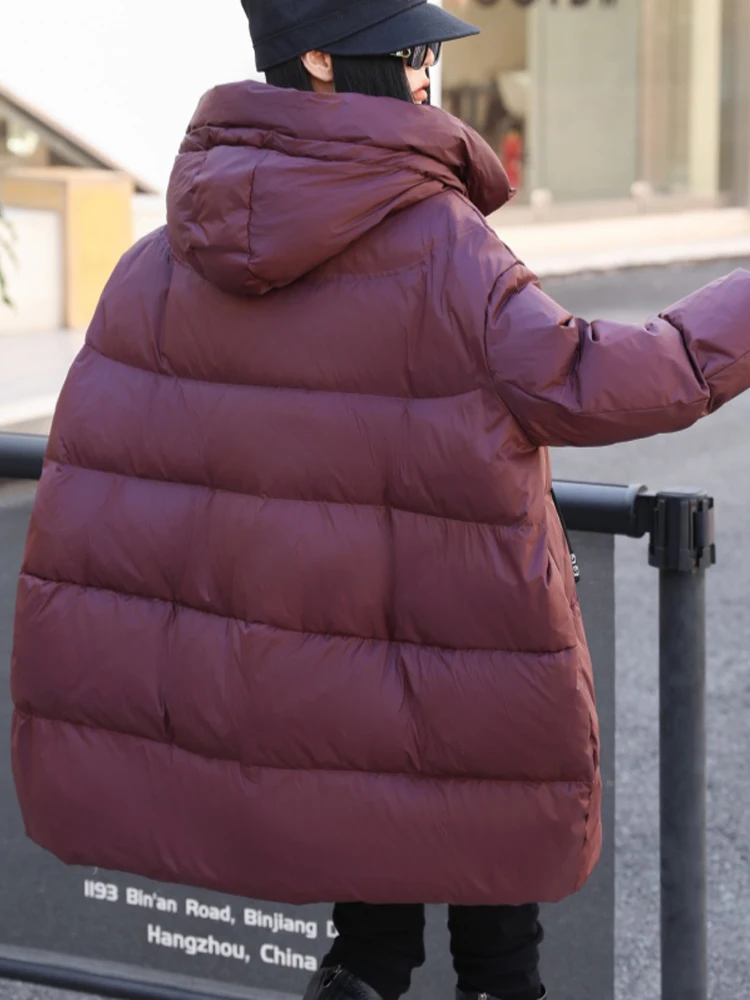 Oversize women 90% white duck down with hooded 2024 Fall winter Fashion Pockets zipper puffer coat Warm Solid color INKEO DJ047