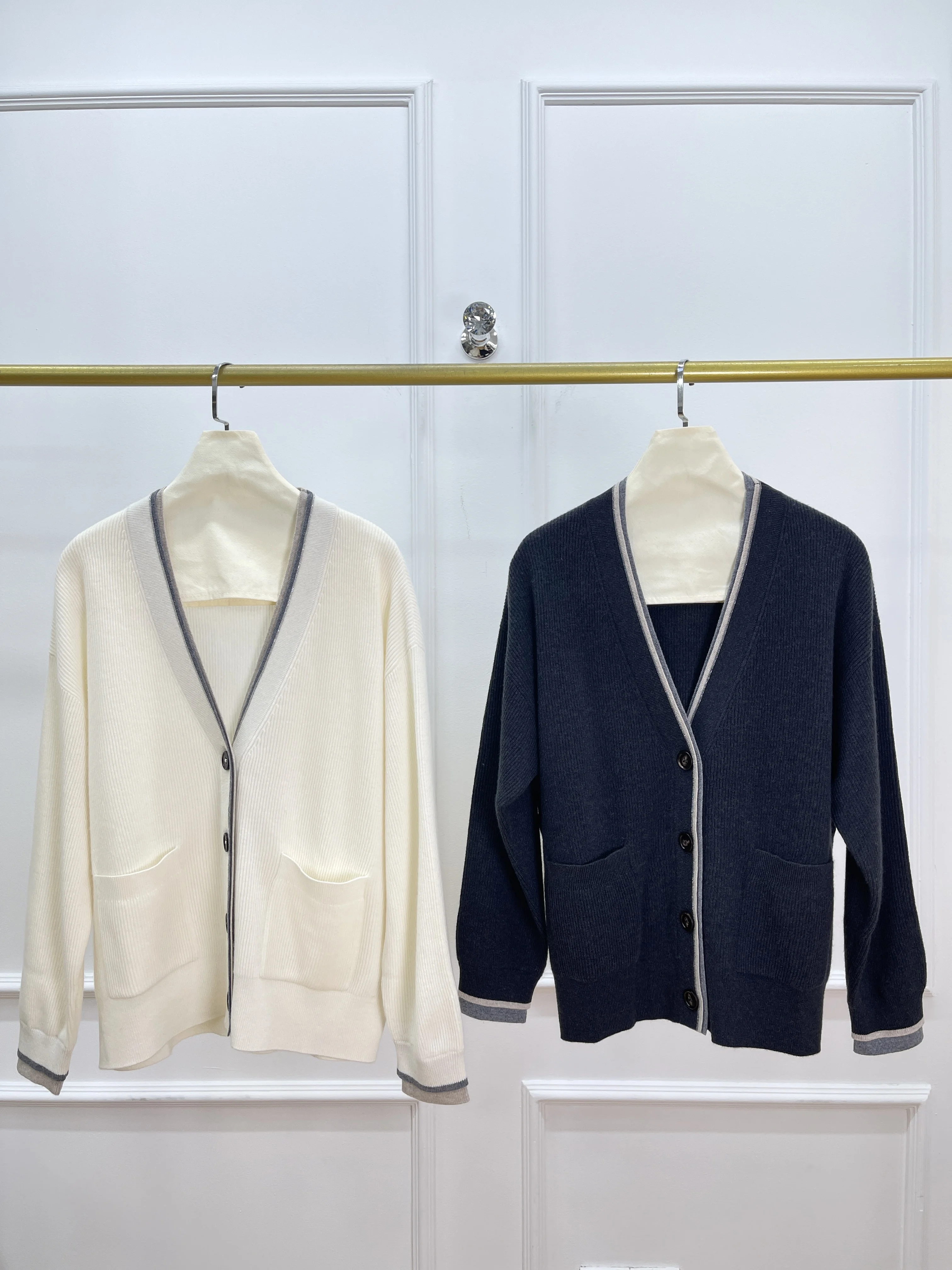 2025 Autumn And Winter New Wool V-Neck Long-Sleeved Knitted Cardigan Lamb Chop Button Bead Chain Contrast Color Sweater Women