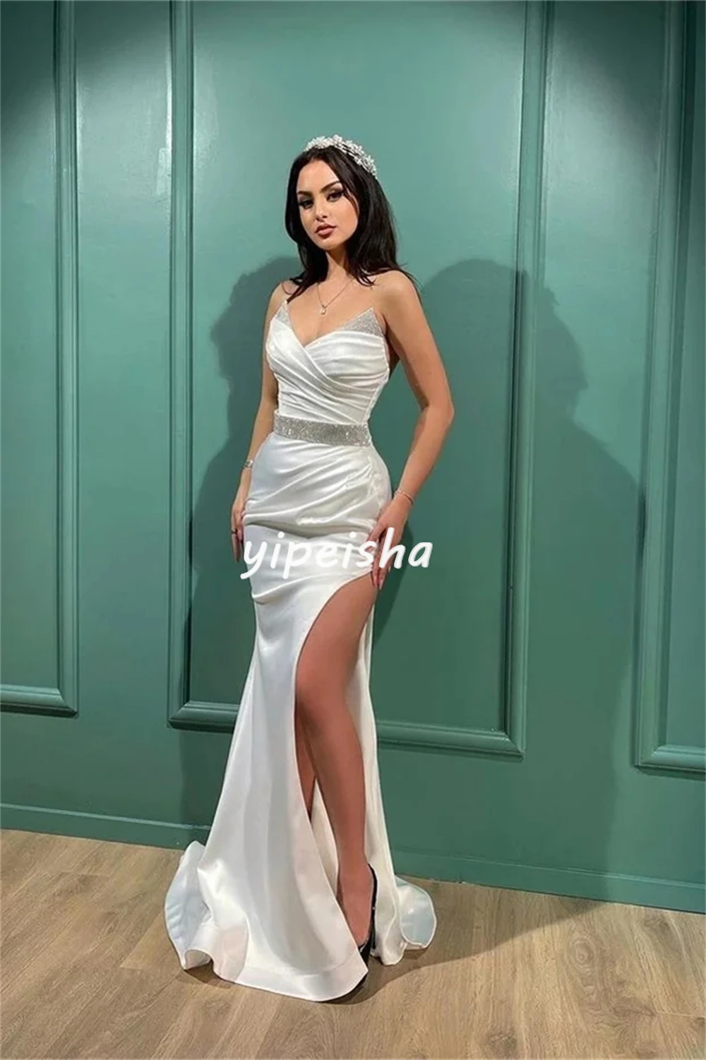 Abiti lunghi classici personalizzati con strass scintillanti increspati a sirena con scollo a cuore Abiti da cerimonia su misura Moda stile moderno retrò