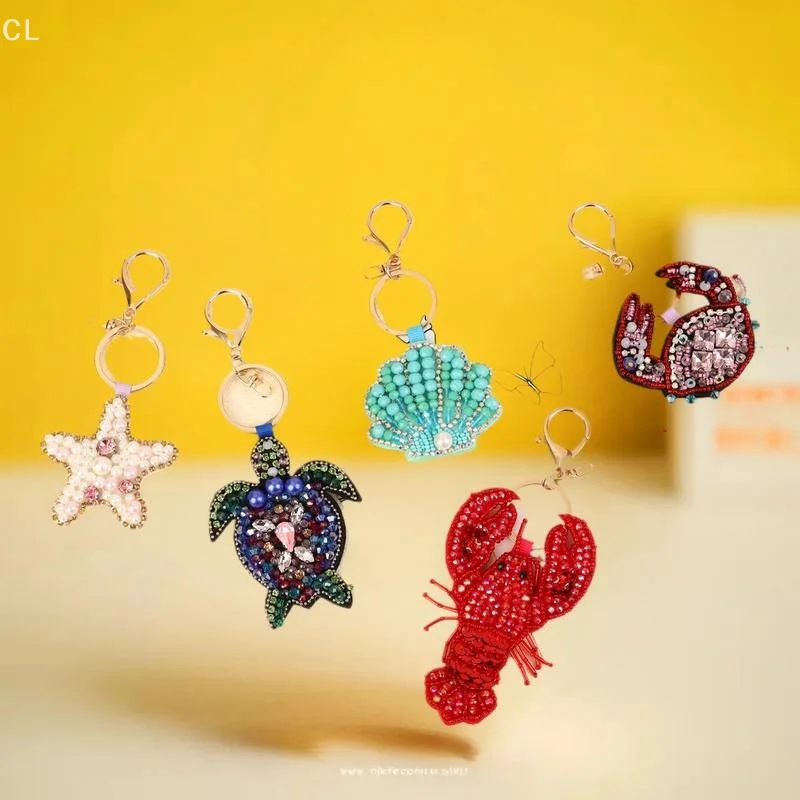 Rhinestone Lobster Beaded Pendant Pretty Hand Sewn Bag Charms Crab Shells Turtle Hanging Rope Patches Applique Bag Lanyard