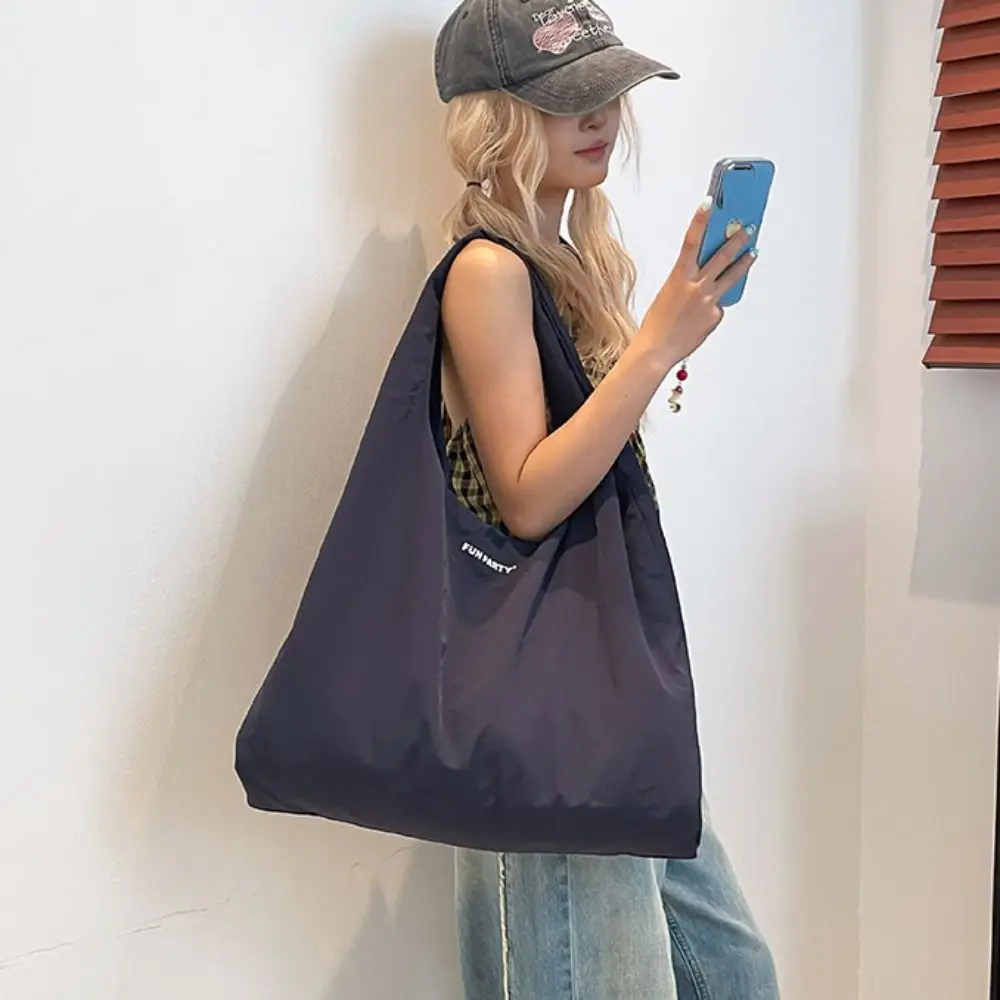 

Candy Color Nylon Shoulder Bag Quick-dry Solid Color Casual Tote Bag Korean Style Large Capacity Japanese Style Shoulder Bag