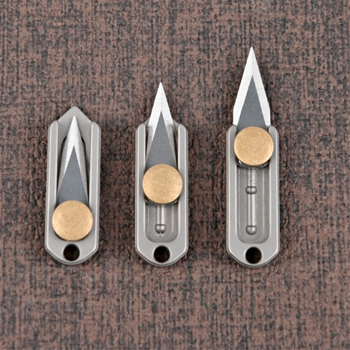 A002 Pure Titanium Mini Push Knife Titanium Alloy Portable Edc Keychain Pendant Unpacking Express Opening