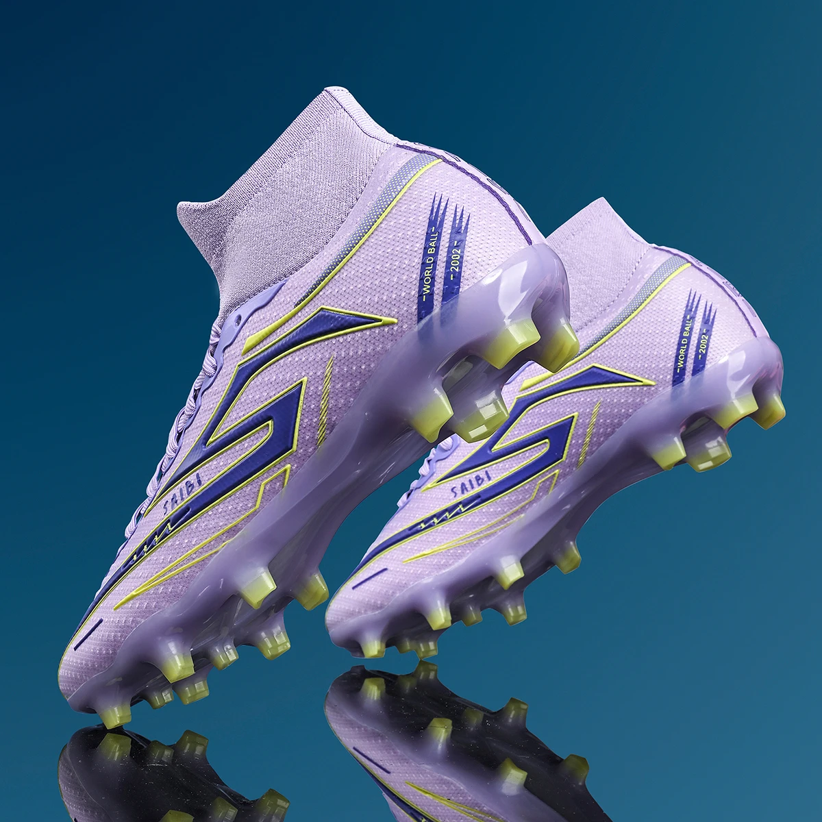 

Sports breathable football shoes FG long nail super strong grip (multi-color optional) exclusive for sports enthusiasts