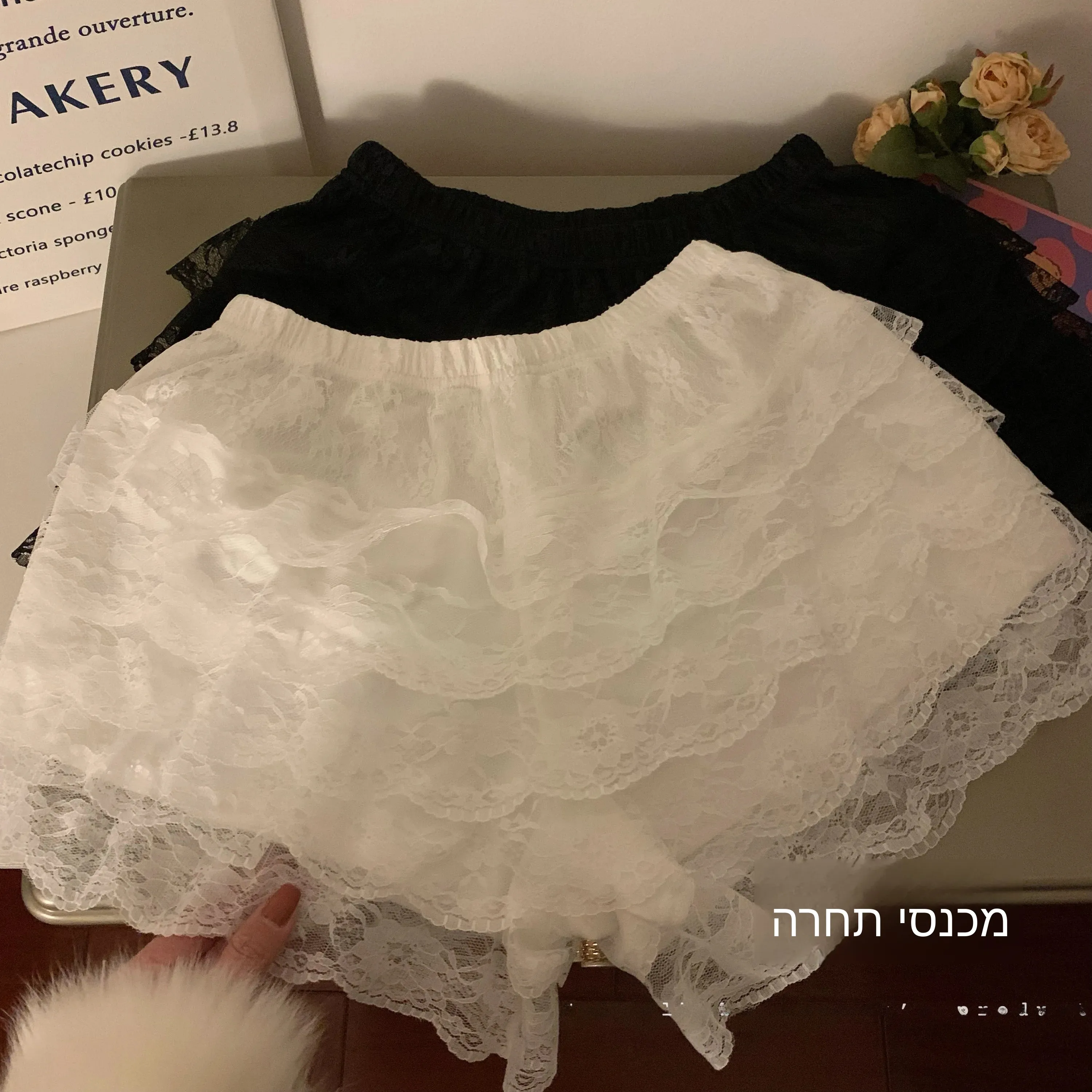 Pure White Lace Cake Skirt Safety Pants Anti-Light Insurance Shorts Wearable outside Bottom Shorts Spring 2025 Women's Fashion