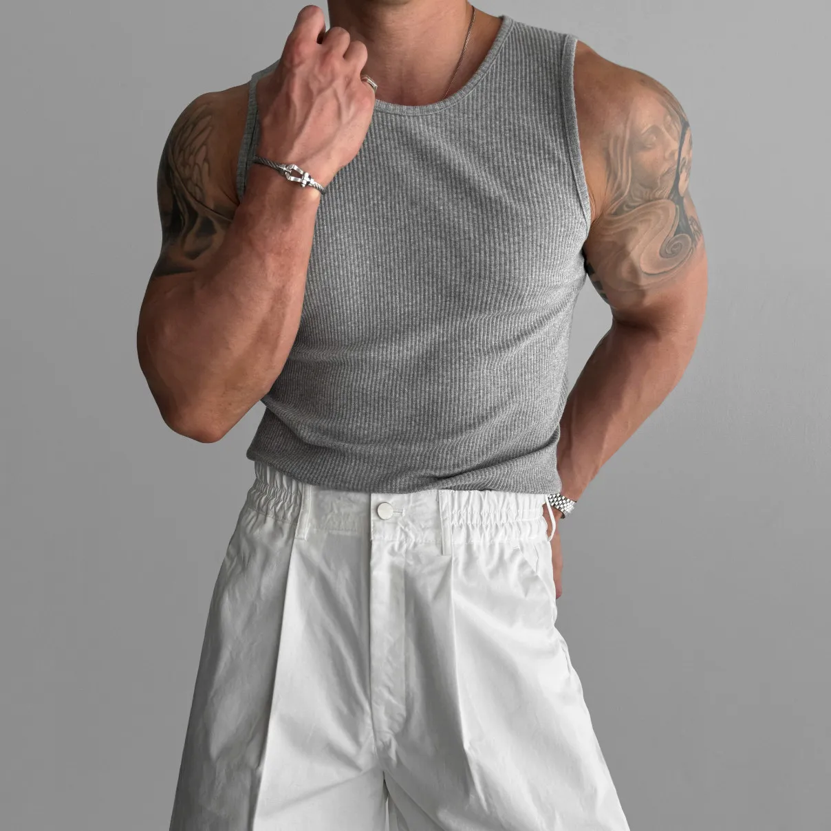 Men's Simple Round Neck Slimming Sleeveless T-Shirts Men's 2026 Summer Sports Fitness Vests Fashion Slim-fit Solid Color Tops - Image 5