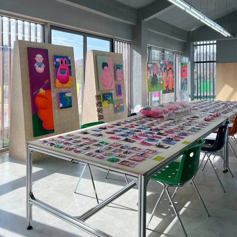 

Studio Zhongdao Platform Display Table Ocean Panel Aluminum Profile Flow Table Display Stand Floor-to-ceiling multi-layer