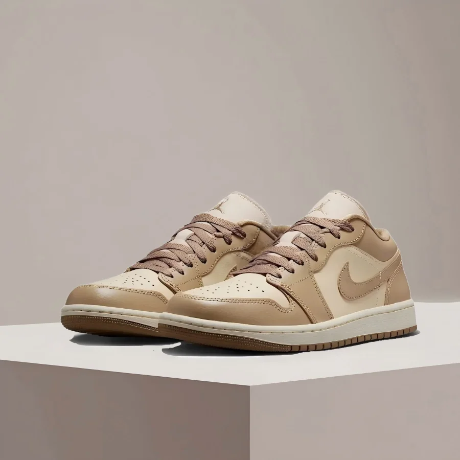 حذاء كرة السلة Nike Air Jordan 1 "Desert Camo" ذو رقبة منخفضة، ناعم، مريح، مقاوم للانزلاق، متين للجنسين طراز DC0774203