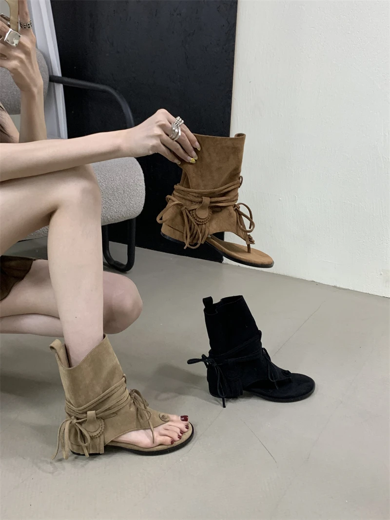 

Women Sexy Black Suede Ruffled Boots Women 2025 Summer Clip Toe Flat Gladiator Sandals Woman Western Cowboy Boots Sandals