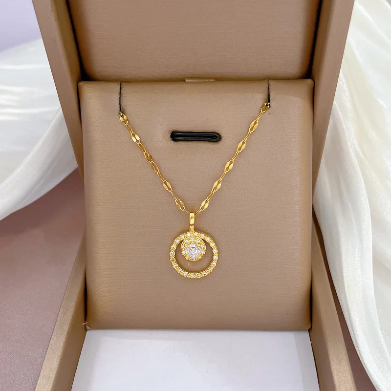 

18K Gold Plated Round Crystal Pendant Necklace For Women Luxury Titanium Steel Necklace Women Men Couple Gift
