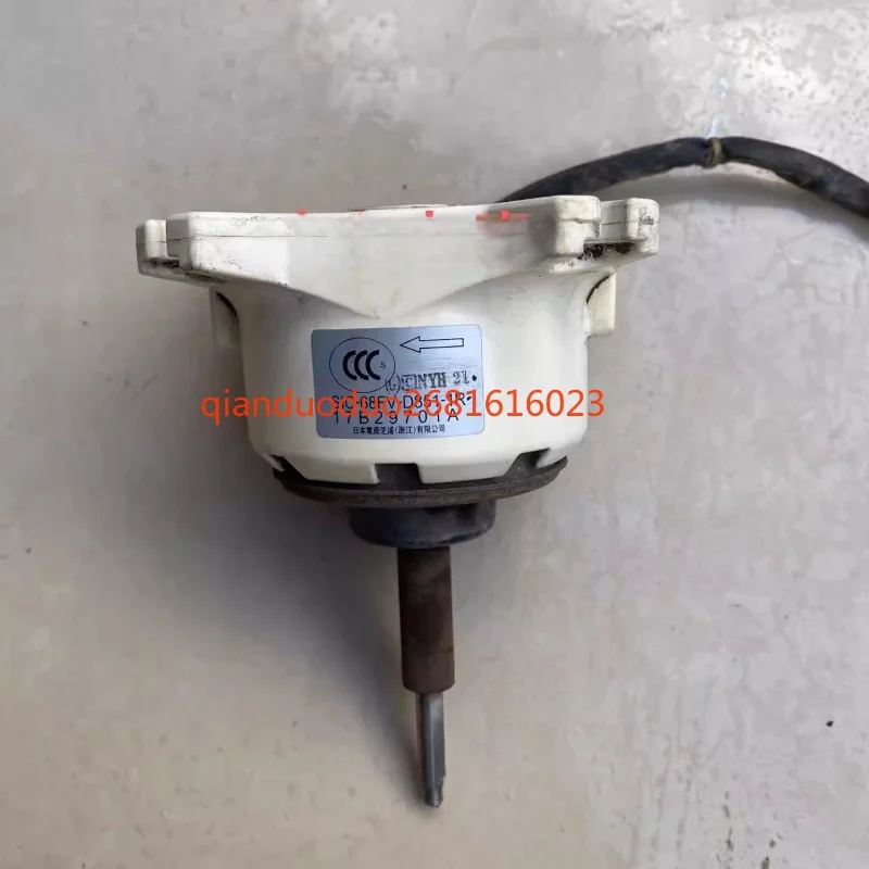 

Suitable for Hitachi central air conditioning fan motor 17B29701A/B motor SIC-68FV-D851-1R/2R
