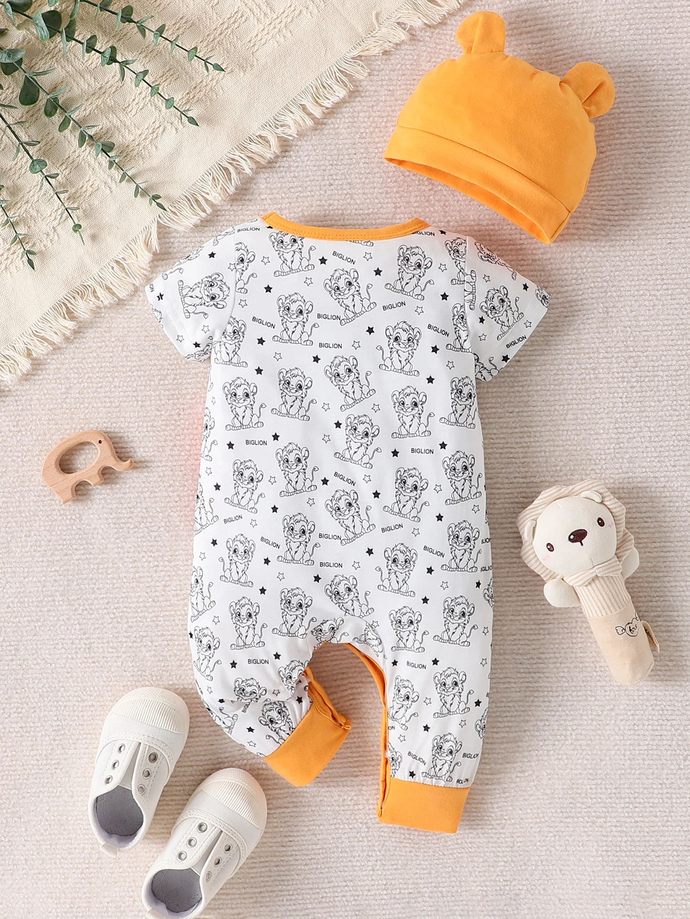 Adorable Baby Boys Lion Letter Printing Baby Jumpsuit Romper with Matching Hat