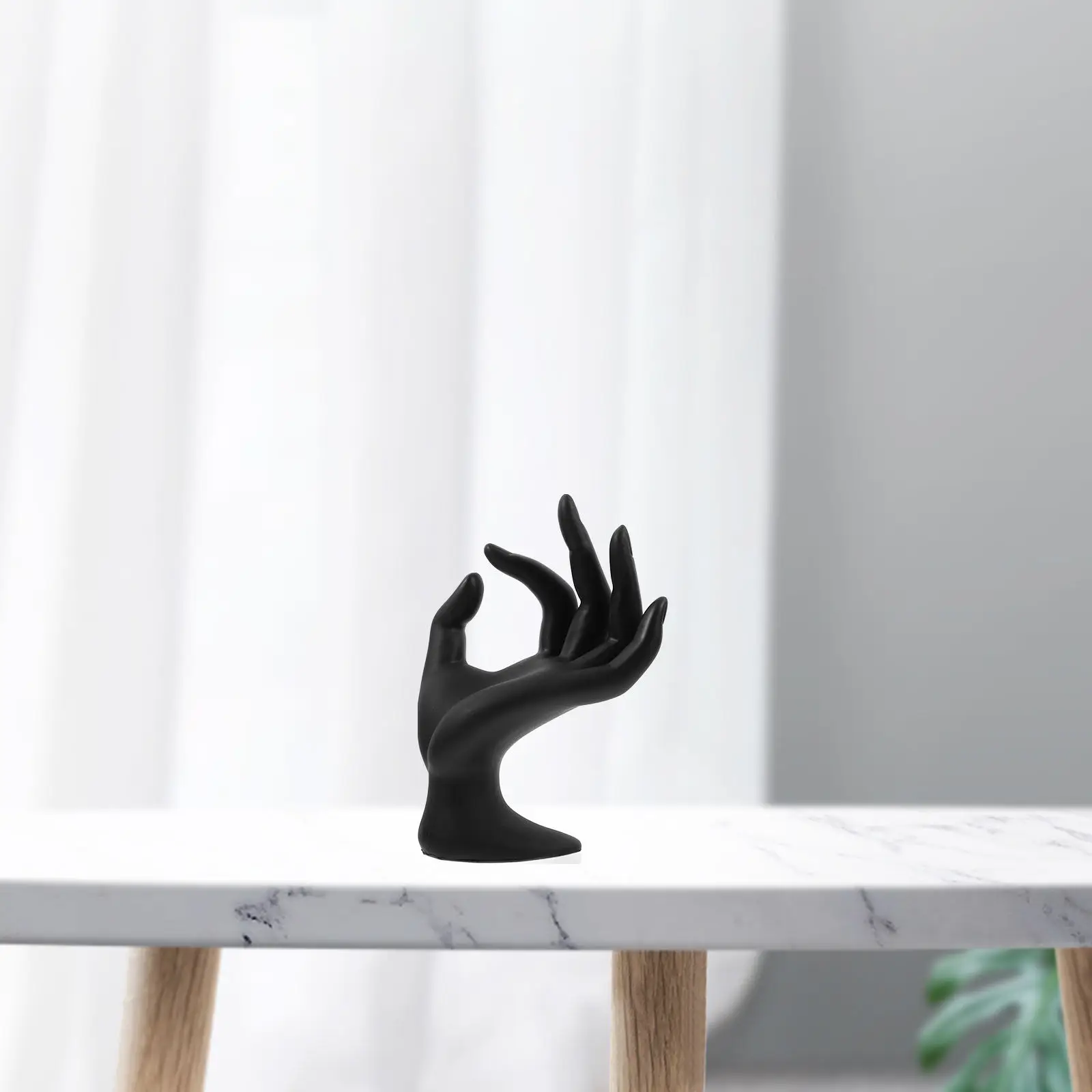 

Ring Holder Hand Shaped Jewelry Display Stand Compact Tabletop Storage Rack for Store Exhibition Decoration Display Use