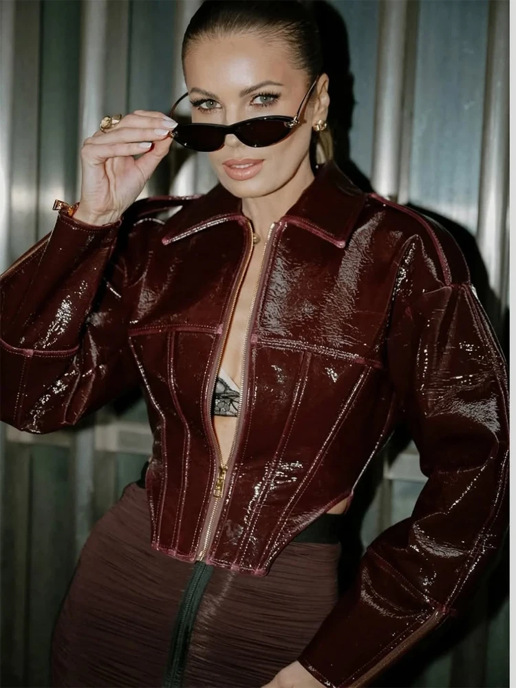 Chaqueta de Cuero Retro Brillante con Diseño de Espina de Pescado para Mujer, Cuello Alto Elegante, Mangas Largas, Cintura Ajustada, Chaqueta Corta 2026, Ropa Urbana Diaria para Dama