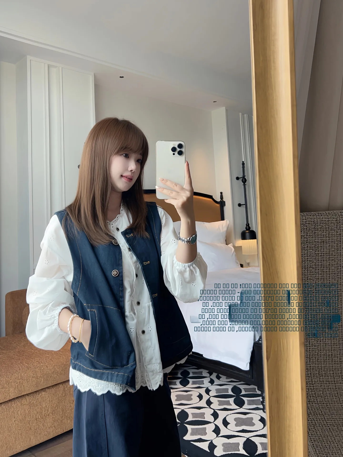 

Белый хлопковый комплект из джинсовой рубашки свободного кроя с круглым вырезом и жилета, маленький размер, женская модная осенняя коллекция в корейском стиле