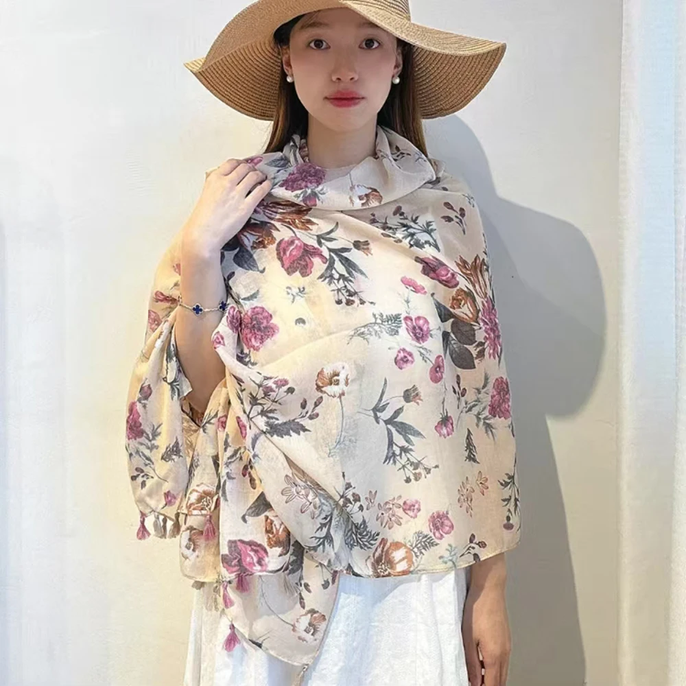 

Весенне-осенняя длинная шаль с художественным цветочным принтом, подвесная кисточка, модный шарф, женский дорожный солнцезащитный крем, украшение на экстерье