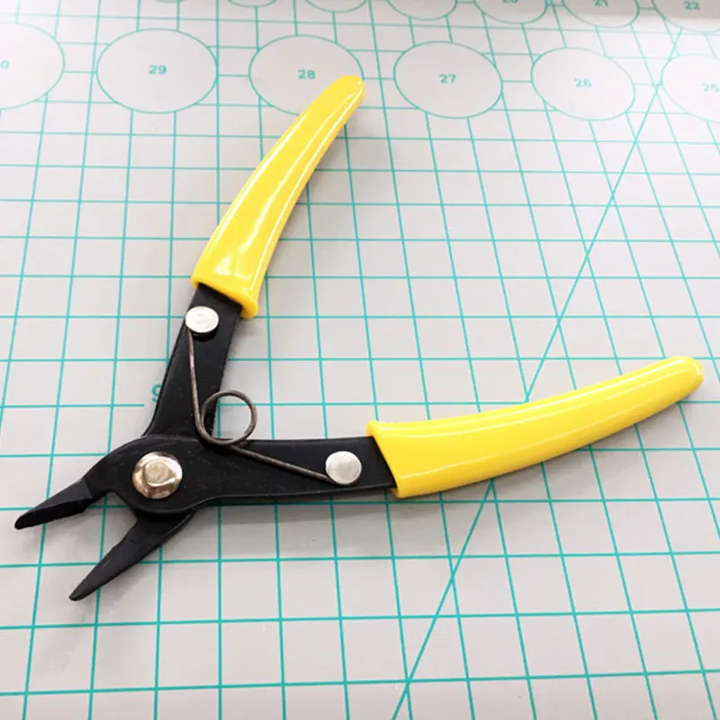 MGM - 80392 Model Cutting Pliers  Diagonal Cutting Nippers for Plastic Model DIY