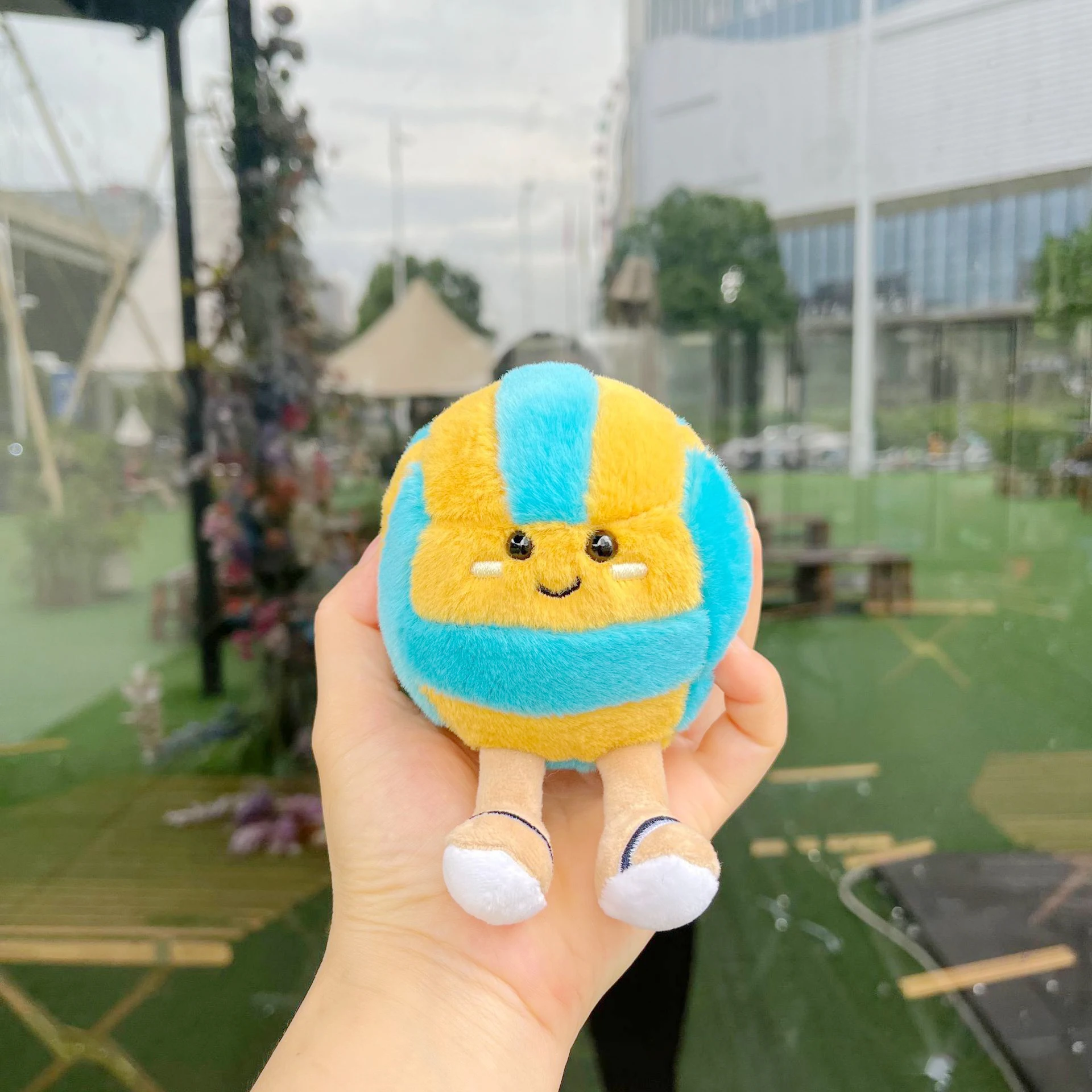 Soft Plush Cartoon Volleyball Toy, Fun Sports-Themed Keychain and Bag Decor