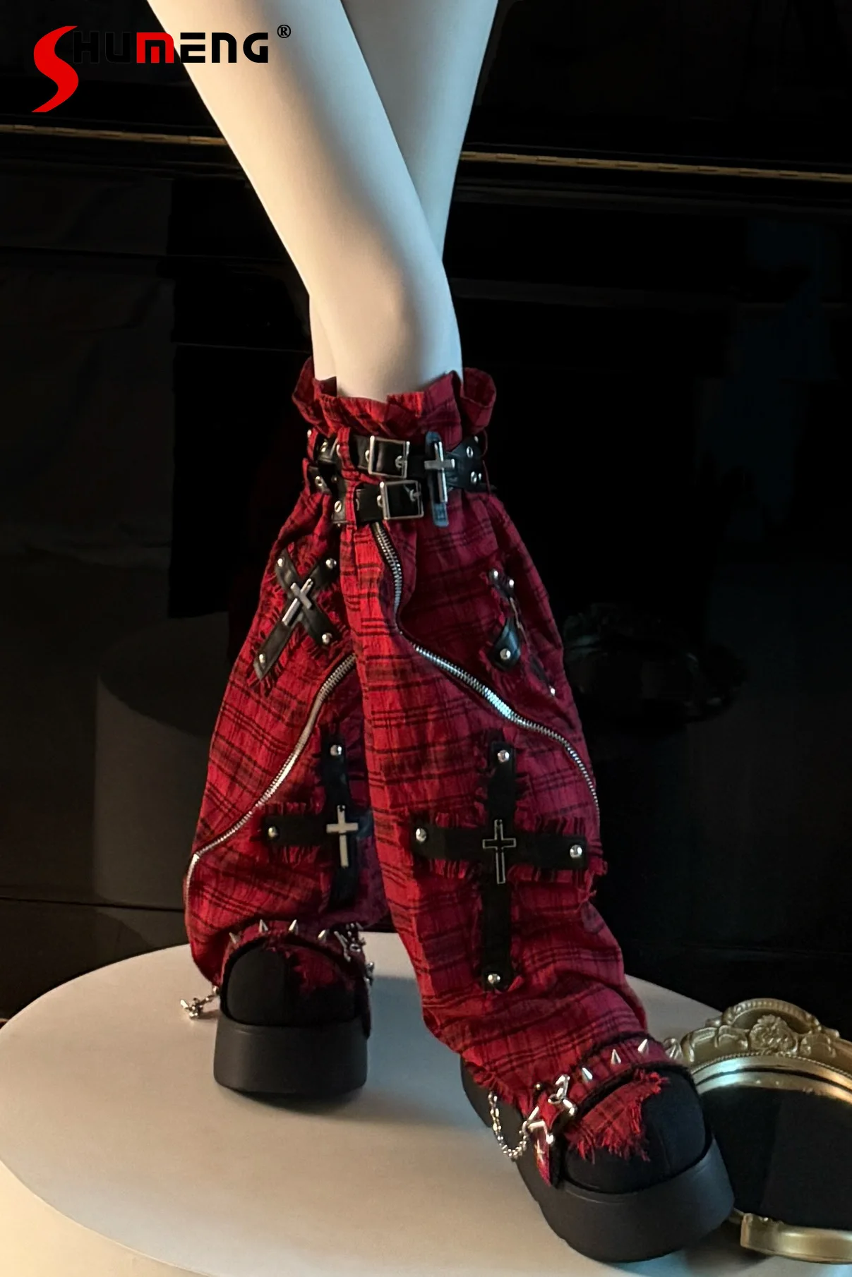 

Original Subculture Red Gothic Y2k Plaid Leg Warmers Spring Autumn 2025 Girls' Sweet Cool Fashion Punk JK Over-the-Knee Socks