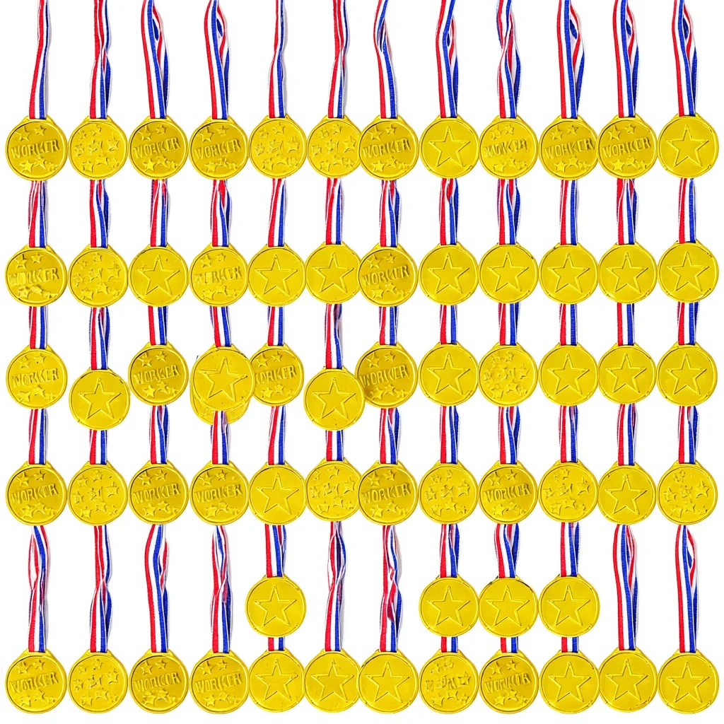 10Pcs Plastic Gold Winner Award Medals Kids Birthday Party Favors Sports Game Prize Toys Soccer Football Party Pinata Filler