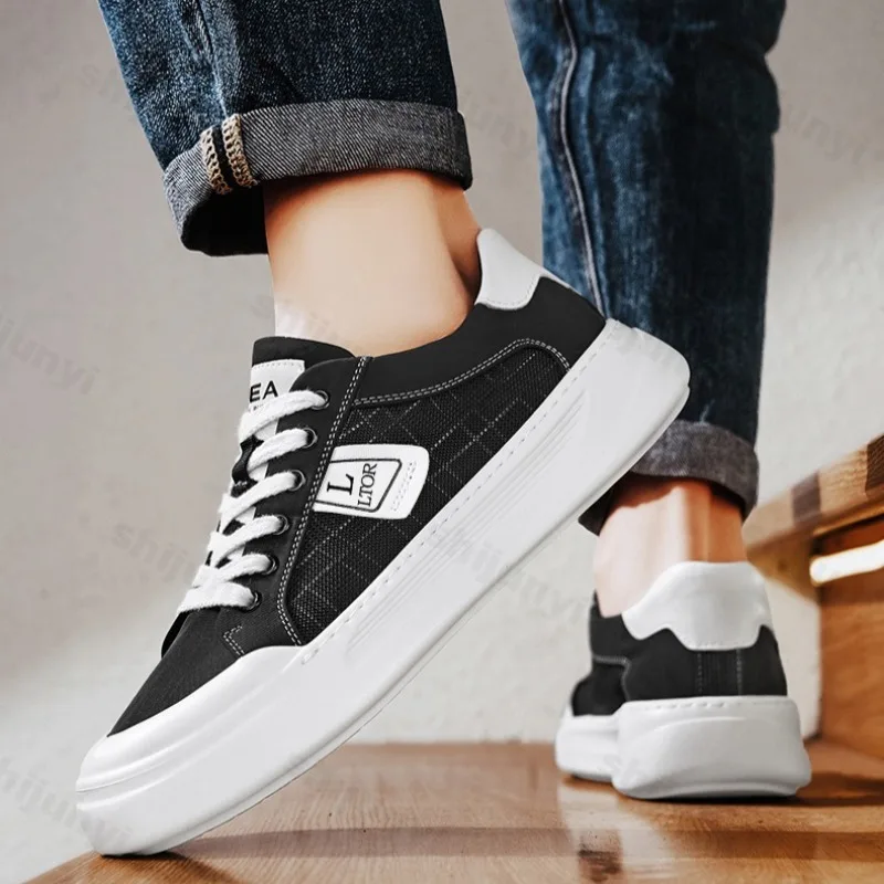 

Men's 2025 Summer New Fashion Trend Casual Shoes Mesh Breathable Comfortable Sports Shoes Color Blocked Non slip Chunky sneakers