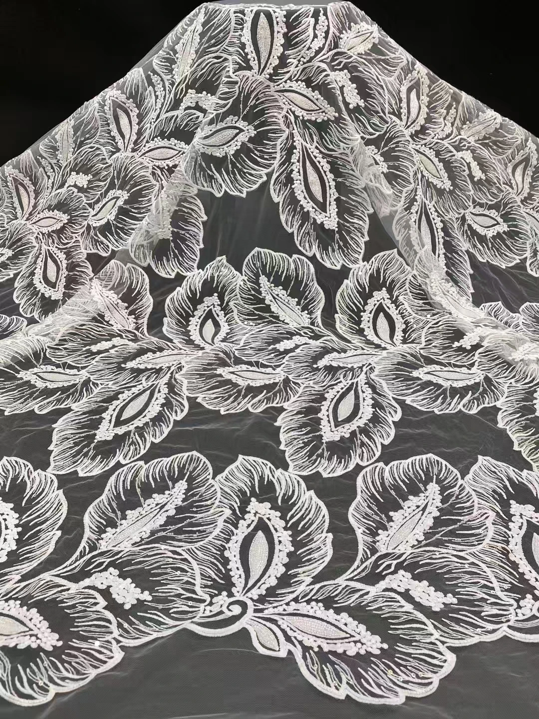 

French tulle lace sequins bead tube embroidery, Europe and the United States high-end wedding dress dress fabrics