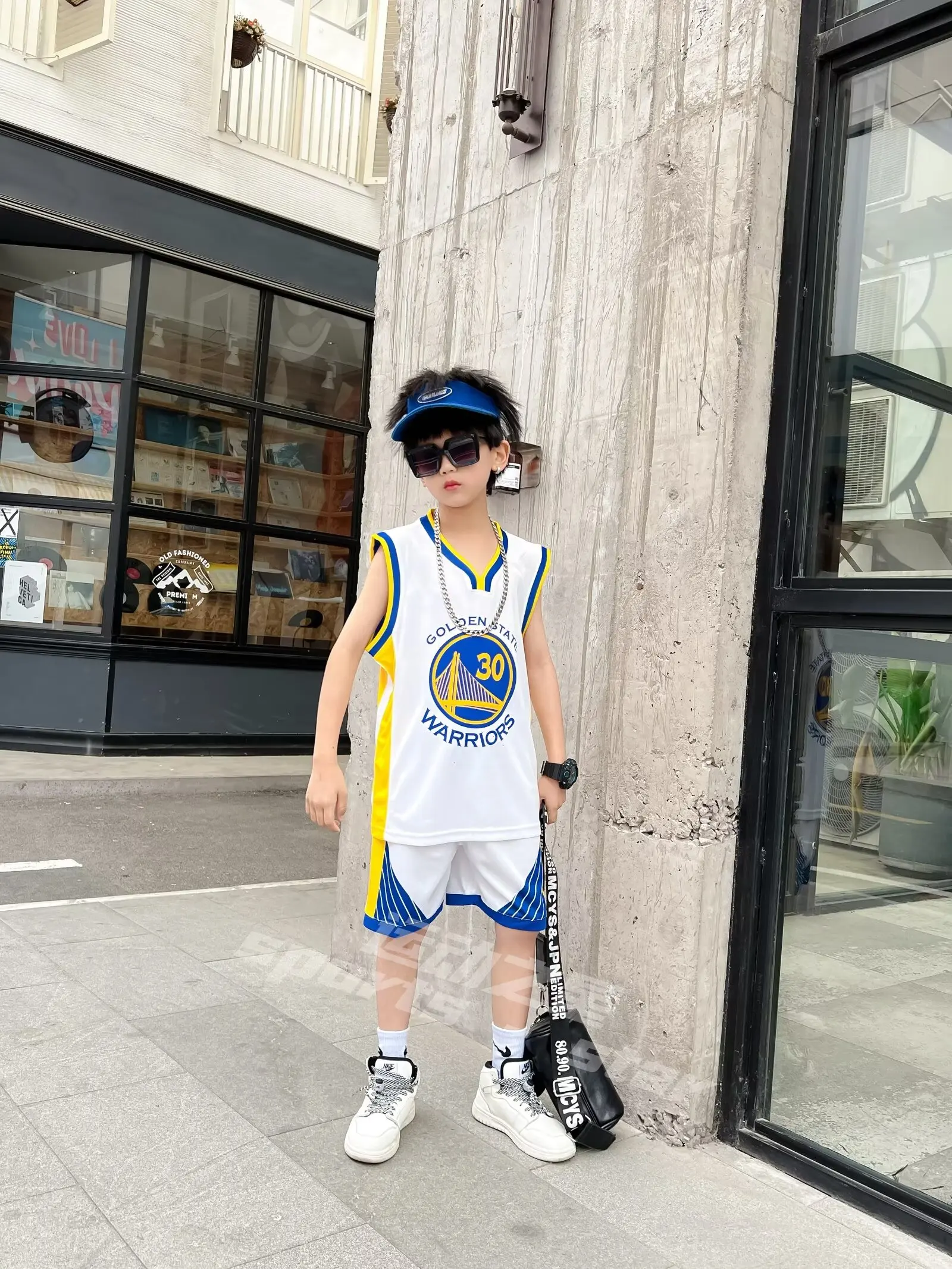 NEW 24/25 Children\'s clothing suit boy girl Basketball Jerseys Lakers 30 game team uniform training  Vest and shorts