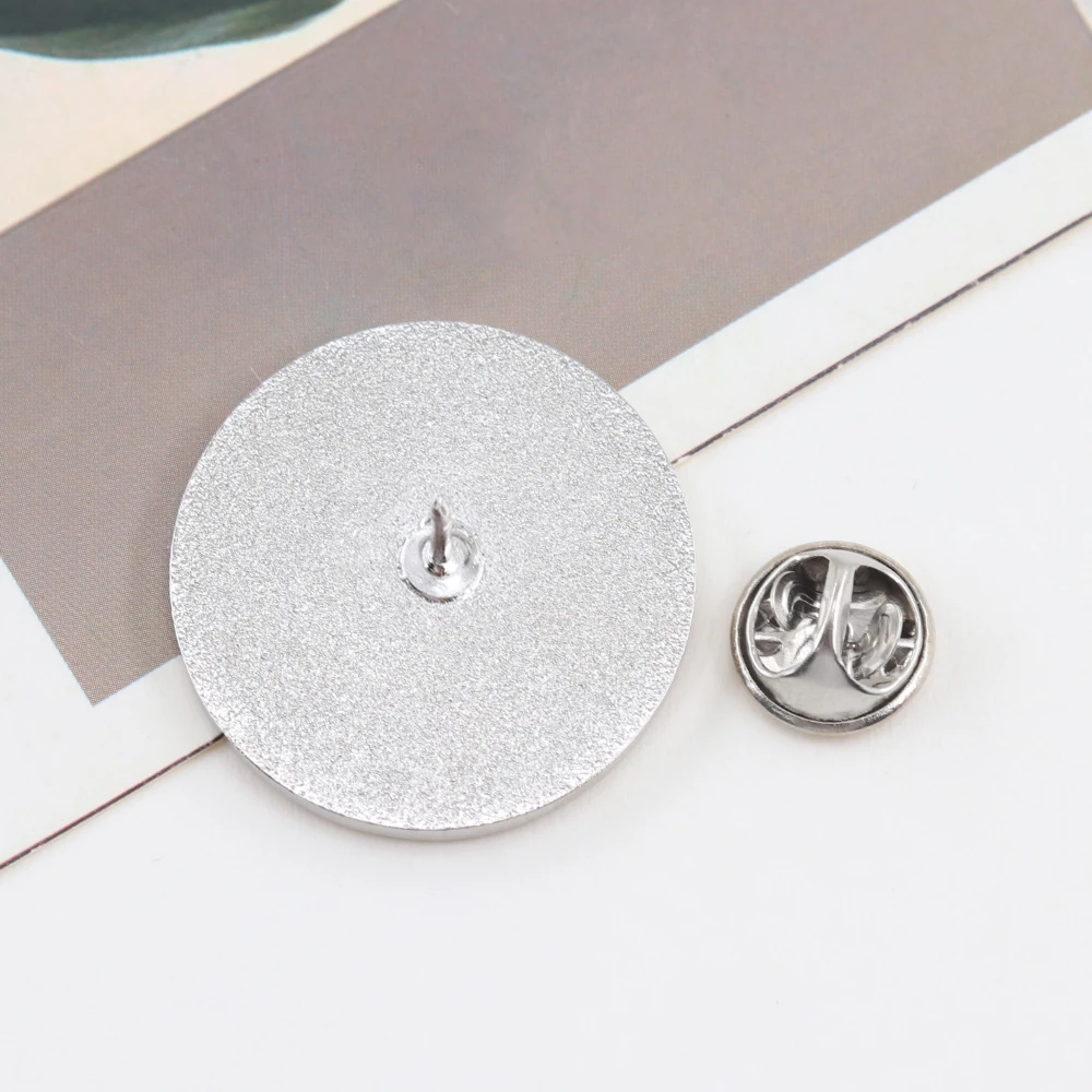 Social Justice Warrior Brooch Colorful English Letter Slogan Badge Simplicity Fashion Social Equity Metal Pin Decoration Gift