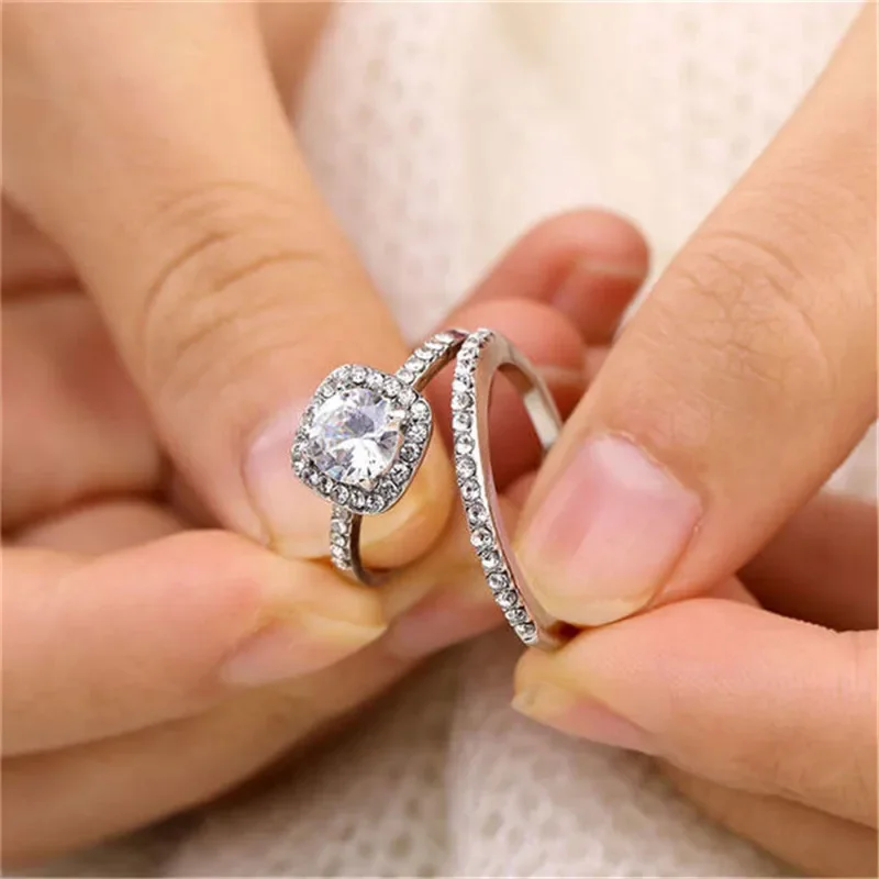 Luxury Wedding Engagement Ring Set with Full Bling Iced Out Crystal Rhinestone Zircon for Women Party Fashion Jewelry