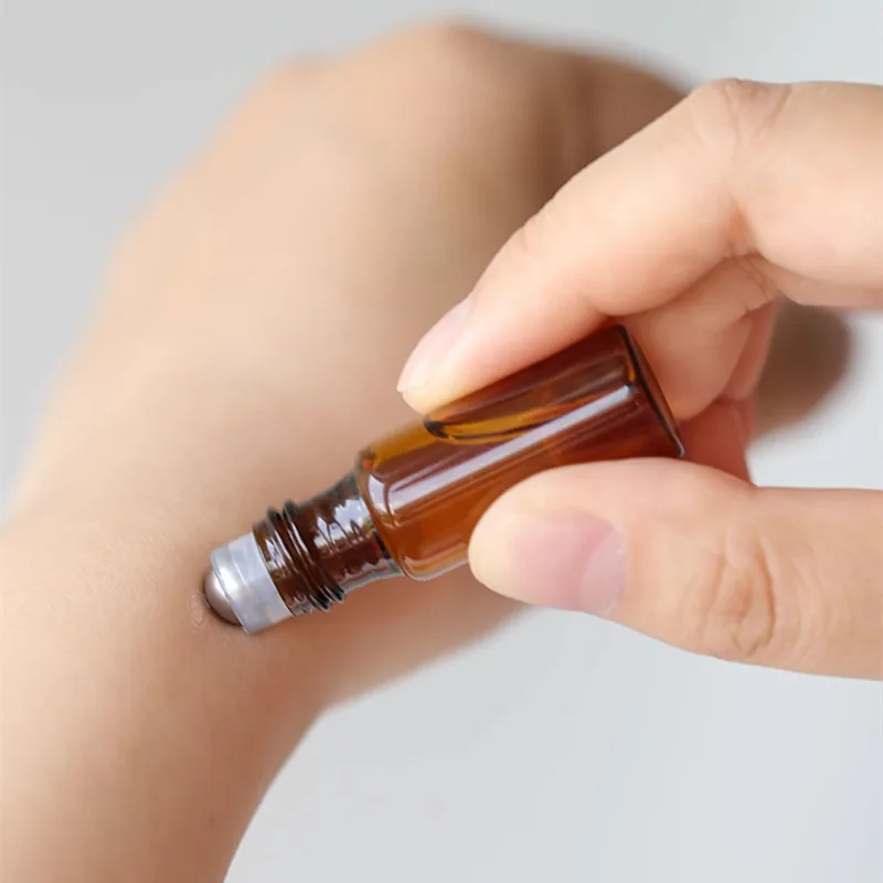 Botella de vidrio fino ámbar para pruebas de muestras, viales de aceite esencial con rodillo de Metal/Bola de vidrio, 20/50 piezas, 1ml, 2ml, 3ml,