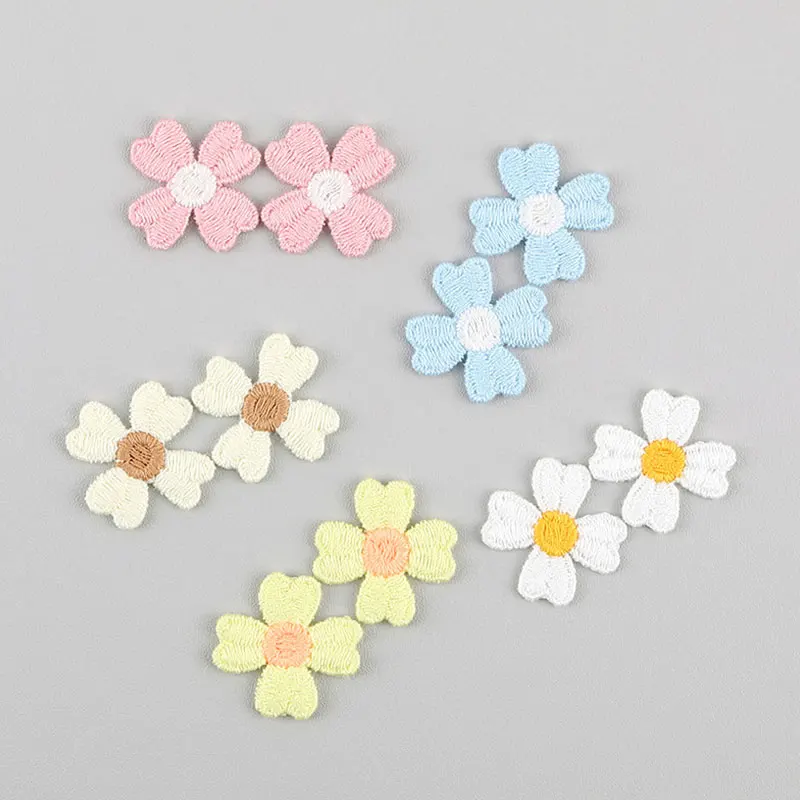 20Pcs Colorful 2.7cm Four-Leaf Clover Embroidery Patches For Hair Clip Clothing Hat Bag Accessories