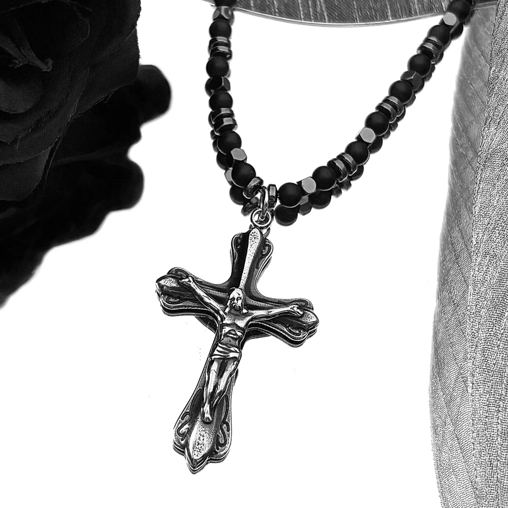 

Christian Religious Jesus Crucifix Cross Pendant Necklace for Women Men Stainless Steel Gun Black Hematite Chain Jewelry Gift