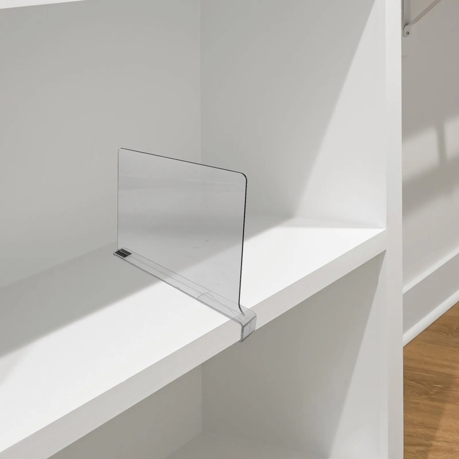 

Transparent Clothing Board Acrylic Panels High Transparency Moisture Protection Adjustable Bedroom Wardrobe Organisation Shelf