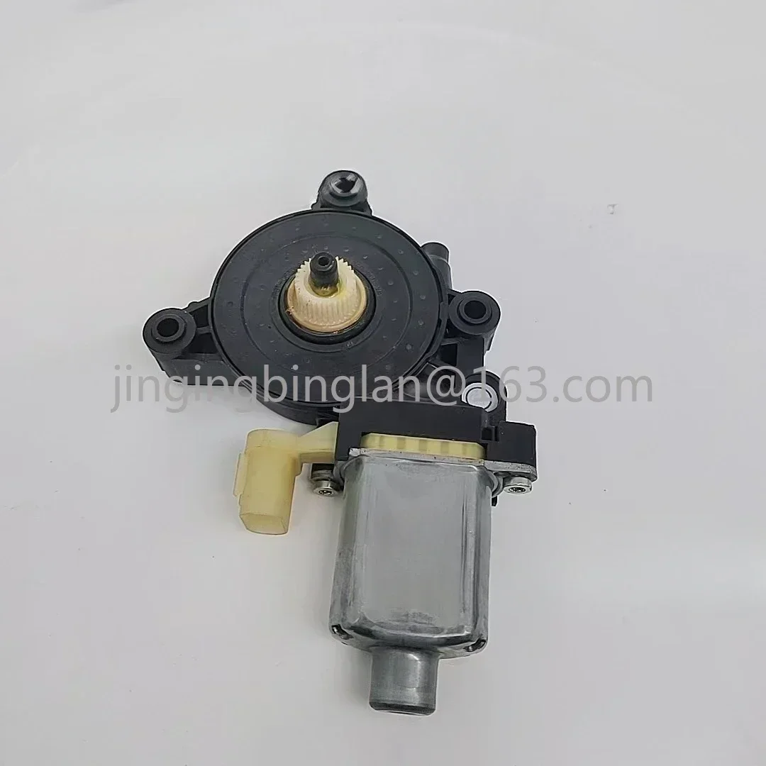 automatic up/down lifter motor Suitable for modern Kia Korean window lifter motor 82450 2P010