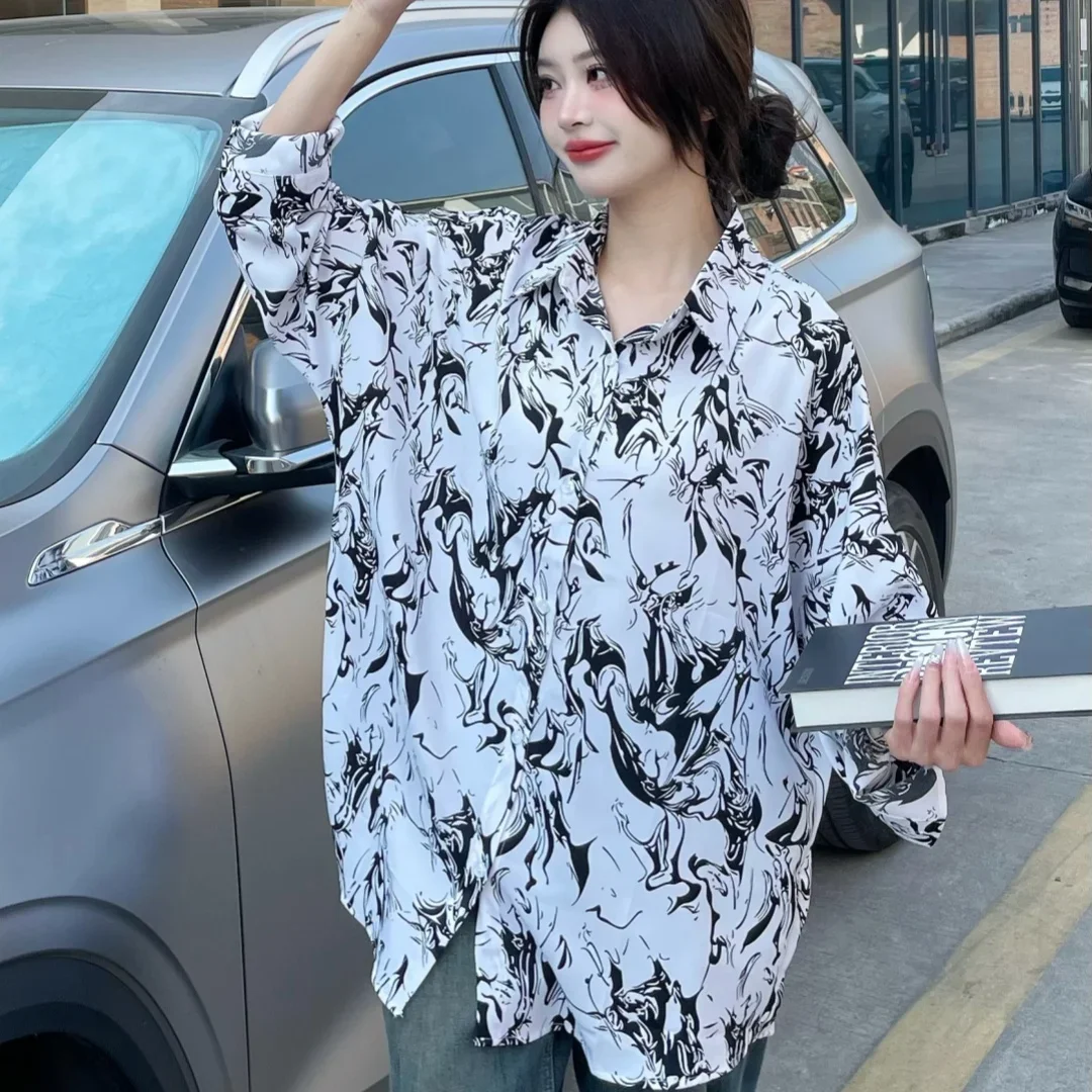 

Real Time Shooting of New Spring Korean Retro Ink Printed Long Sleeved Shirt for Women, Loose Casual Plus Size Shirt Top A465
