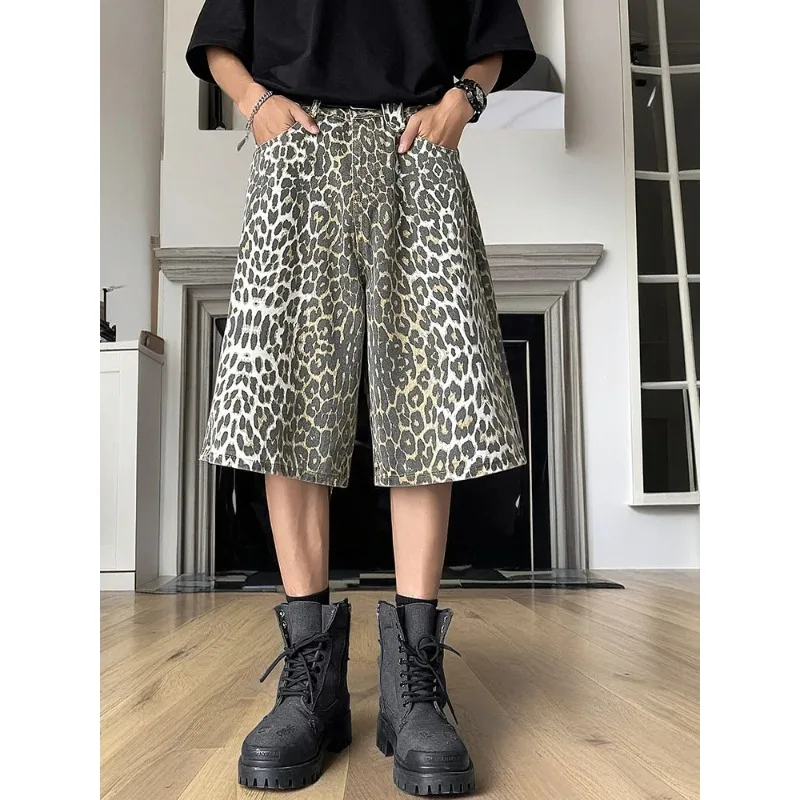 

Fashion Harajuku Summer Hip Hop Leopard Painted Plus Size Sweatpants Men Straight Leg Trousers Sports Wide Leg Shorts Pants
