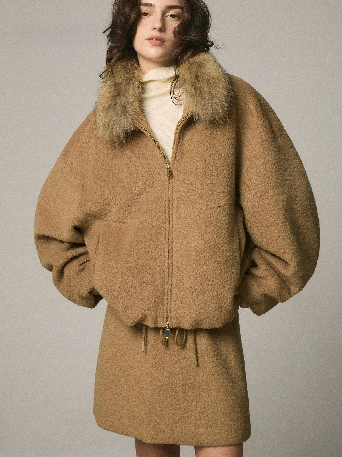 

Теплое шерстяное пальто Souaround коричневого цвета с меховым воротником, женское, в стиле ретро, с длинными рукавами, на молнии, однотонное, из смесового полиэстера