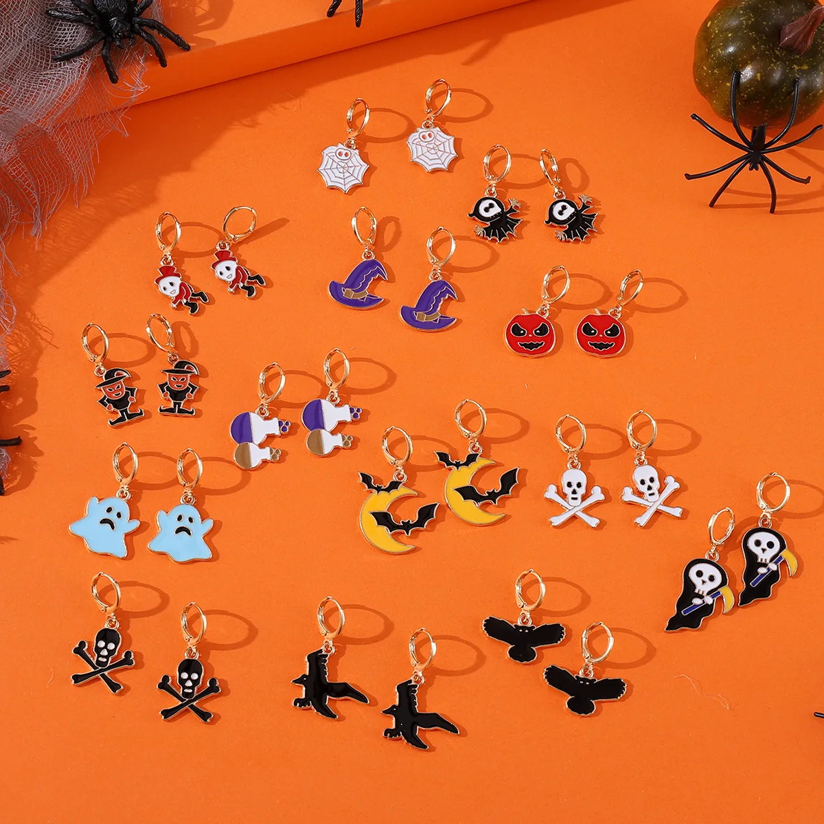 

New 14 Pair Set Halloween Ghost Face Bat Witch Hat Pendant Drip Oil Earrings Set Party Festival Women's Ear Buckle Earrings Deco