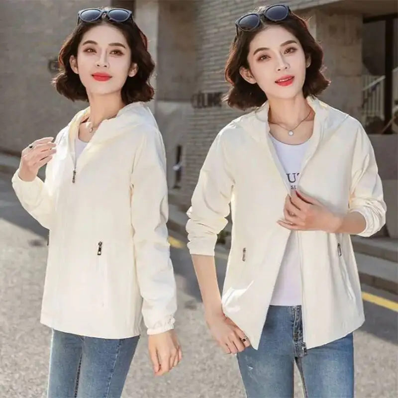 الخريف الشتاء الوردي مقنعين سترة للنساء في الهواء الطلق طبقة واحدة يندبروف معطف مقاوم للماء امرأة عادية فضفاض سستة أبلى