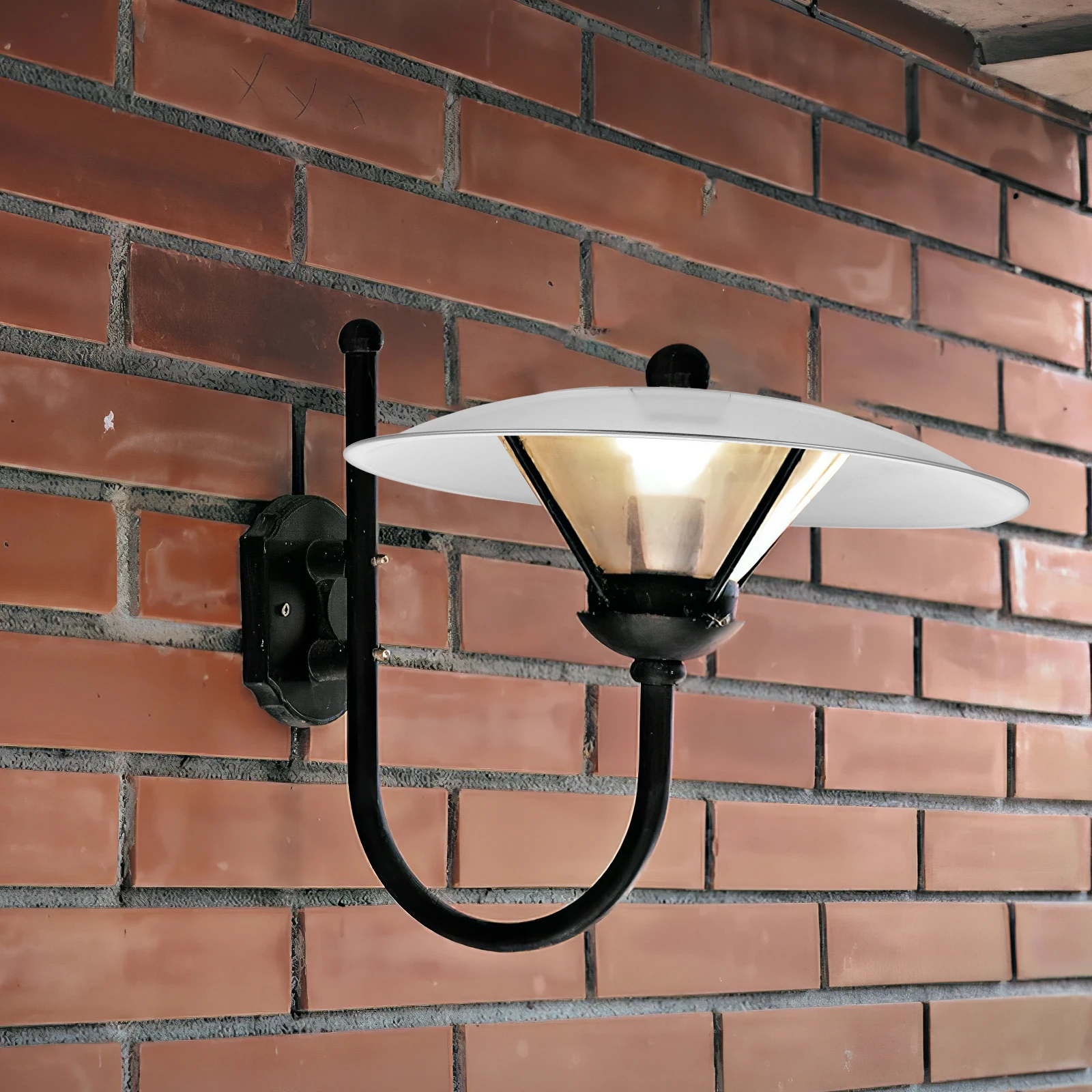 

Stainless Steel Lampshade 30CM E27 Bulb Cover Outdoor Waterproof Street Lamp Protector Heat Dissipation Post Mount Lampshade