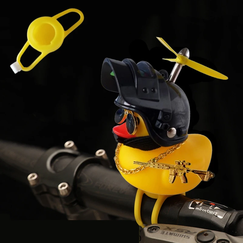 Auto Nette Kleine Gelbe Ente Mit Helm Propeller Wind-brechen Welle-brechen Mit Spielzeug Pistole Ente Fahrrad Motorrad auto Zubehör – Detail 10