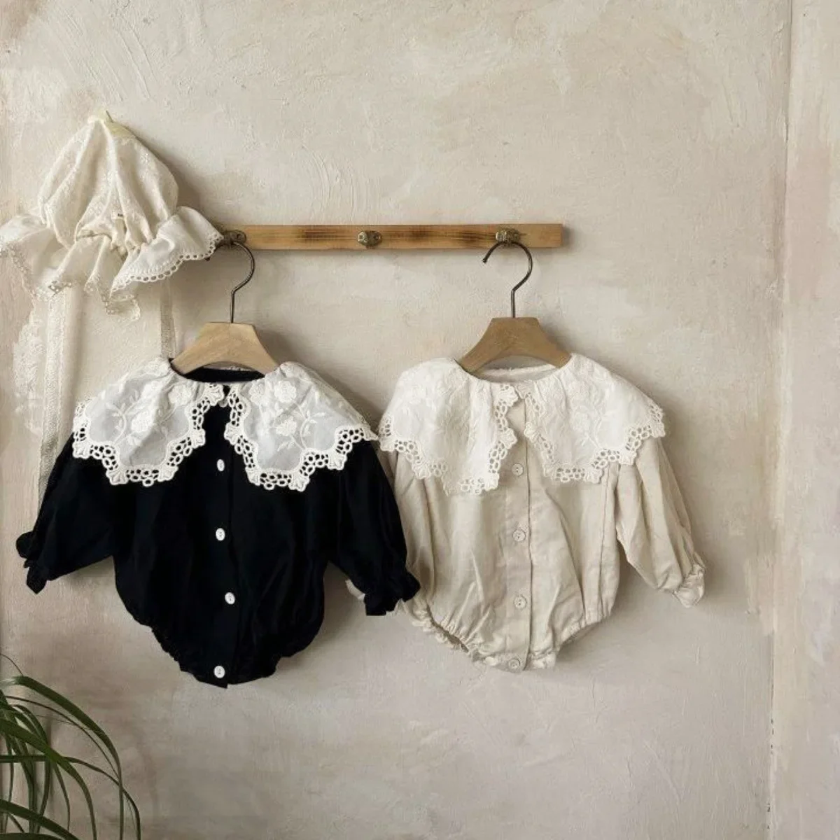 2025 Autumn New Baby Long Sleeve Bodysuit Cotton Loose Infant Girl Lace Large Lapel Jumpsuit Solid Toddler Clothes 0-24M
