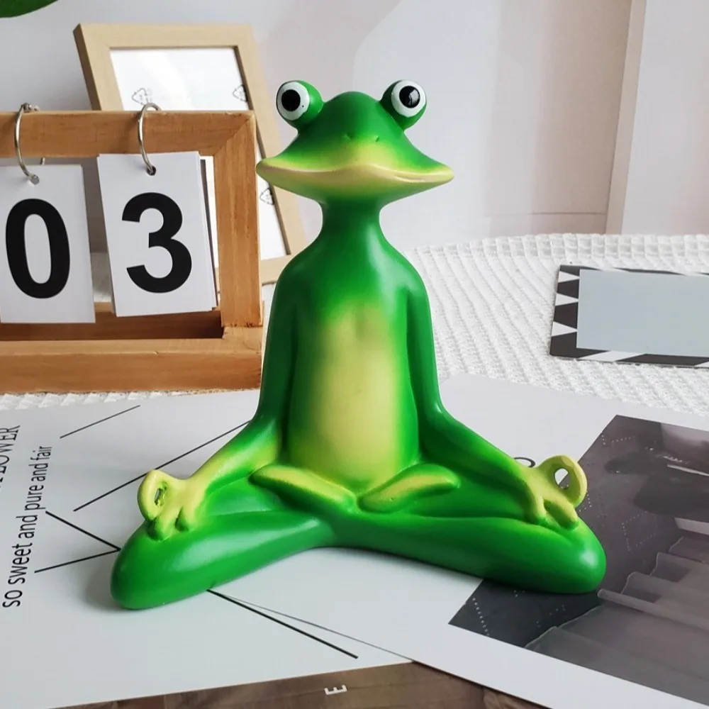 

Green Zen Meditation Frog Statue Resin Crafts Cute Meditating Frog Ornament Handicraft Garden Animal Figurine